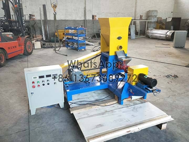 Fish Feed Extruder 1 Floating fish food machine-dgp-40