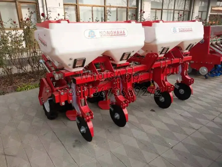 Diseño personalizado de fertilizante para sembradora de maíz.