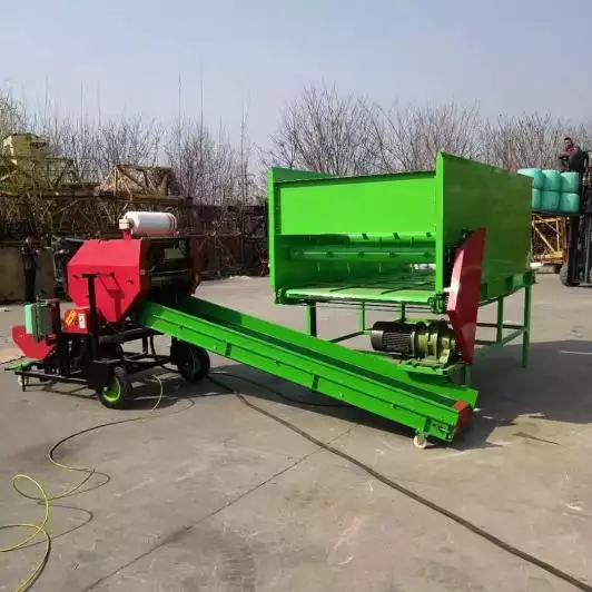 Silage baler machine with feeder