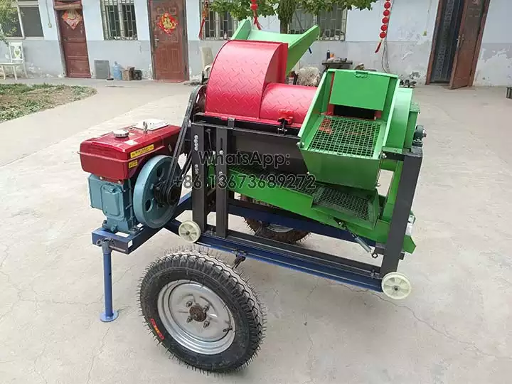 How to properly use the multifunctional threshing machine?