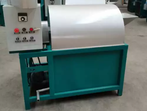 Peanut roasting machine