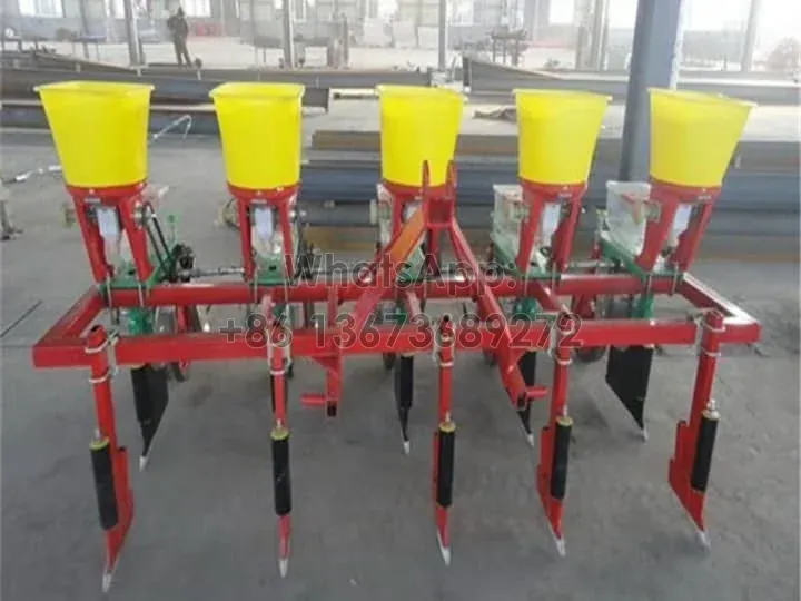 Corn planting machine