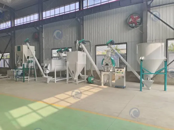 Poultry cattle feed pellet machine production line