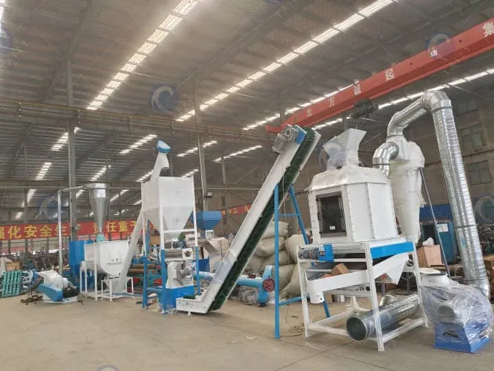 Poultry feed pellet machine line