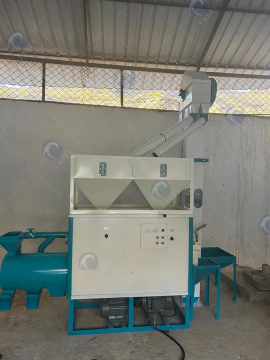 Mesin pembuat grit jagung T3 di pabrik
