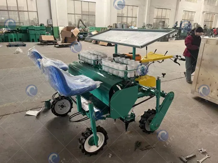 self-propelled seedling transplanter