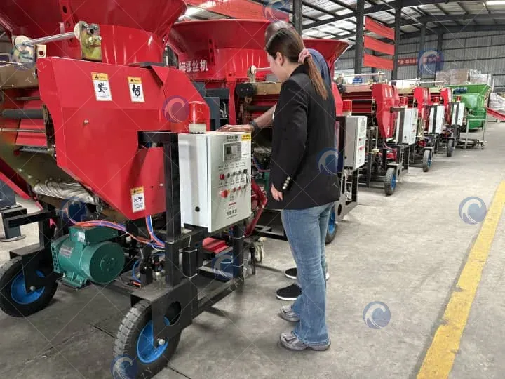 kunjungan baler silase jagung