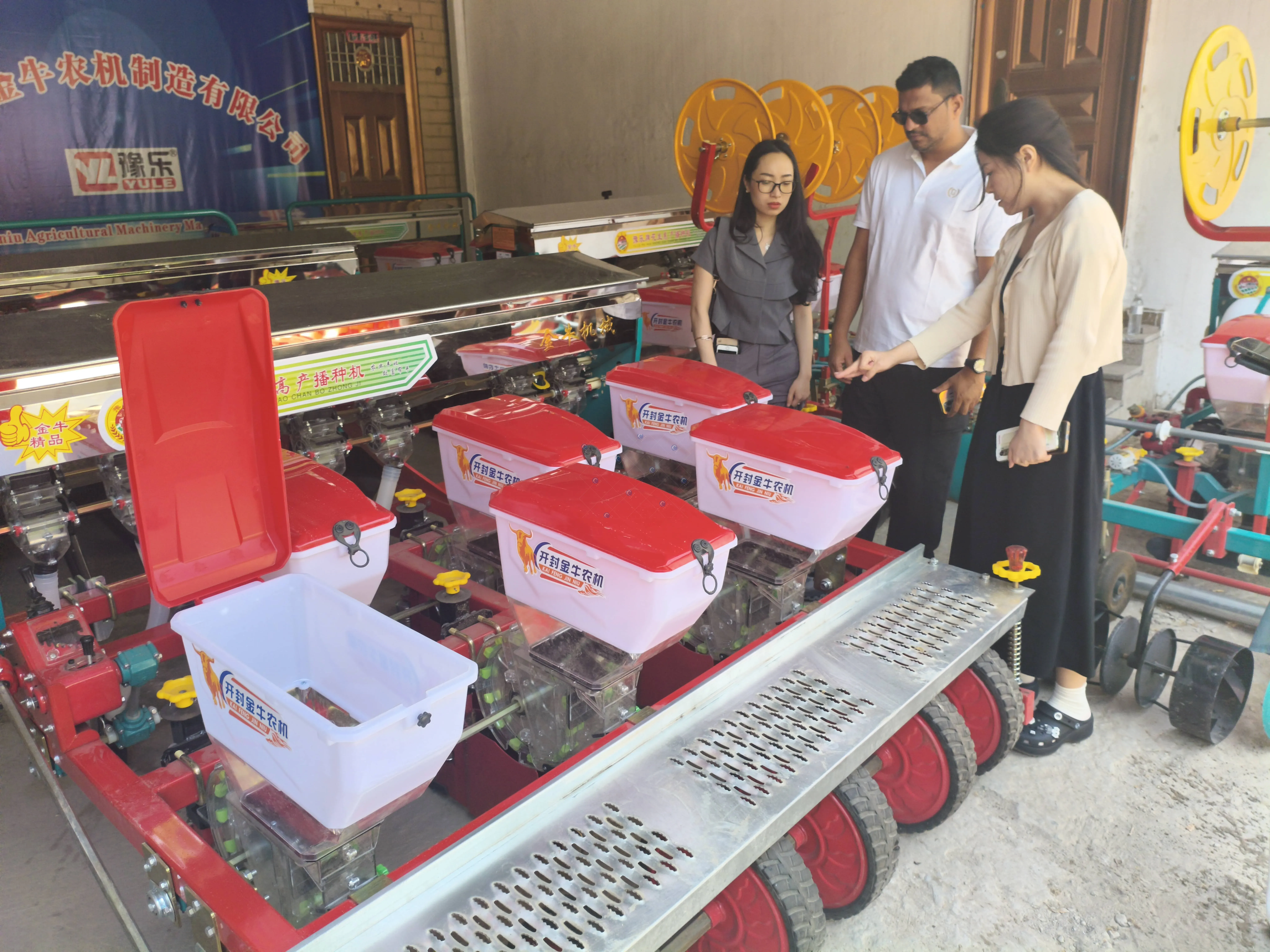 Taizy peanut planting machine