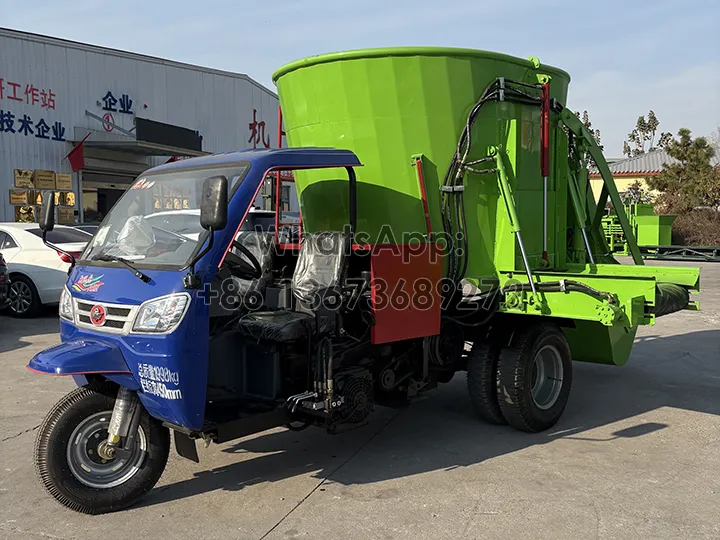 TMR silage feed mixer wagon and spreader for sale
