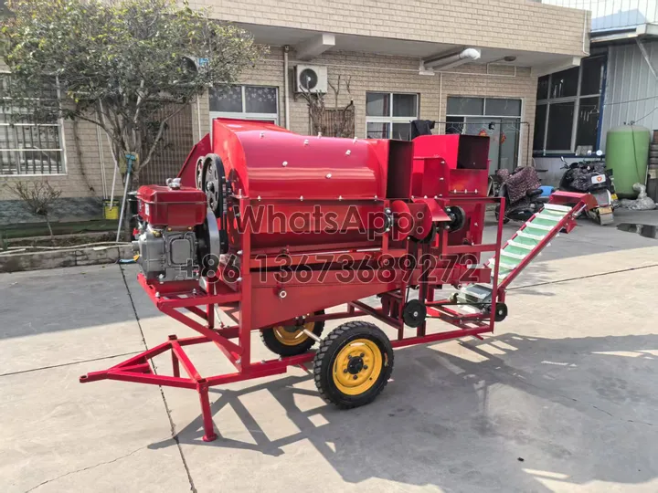 diesel-engined peanut picking machine